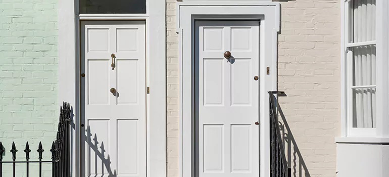 Mirror Closet Door Repair in Vancouver, British Columbia