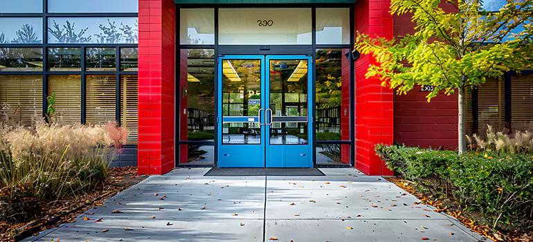 Roll Up Storefront Doors in Vancouver, BC